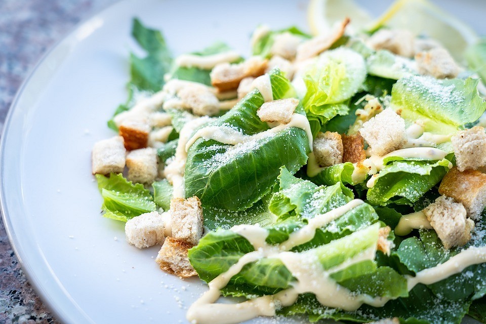 12 рецептов заправки салатов из свежих (вкусных) овощей