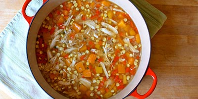 Диетический суп с куриной грудкой и тыквой