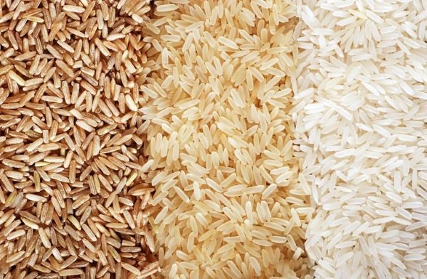 Сколько калорий в 100 граммах риса: вареный, сушеный, можно есть при диете
